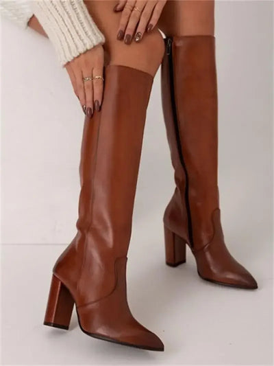 Women's knee-high boots with pointed toe, elegant high-heel cowgirl look